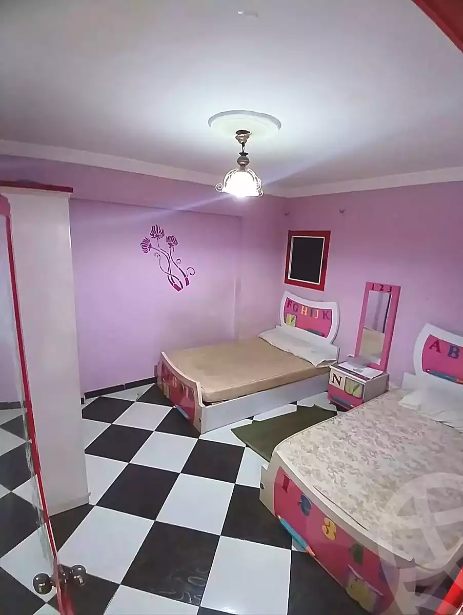 https://aqarmap.com.eg/ar/listing/7004428-for-sale-alexandria-el-asafra-shr-45