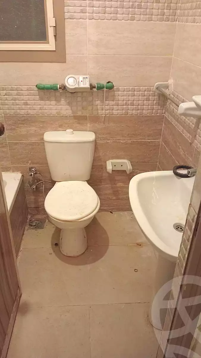 https://aqarmap.com.eg/en/listing/7004742-for-rent-alexandria-al-agamy-lbytsh