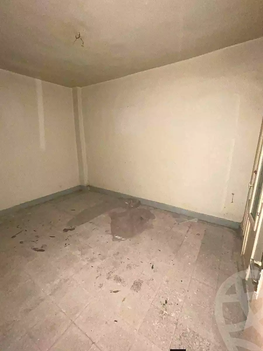 https://aqarmap.com.eg/ar/listing/7004762-for-sale-alexandria-al-agamy-lbytsh-al-andalous-wa-al-hgaz-st