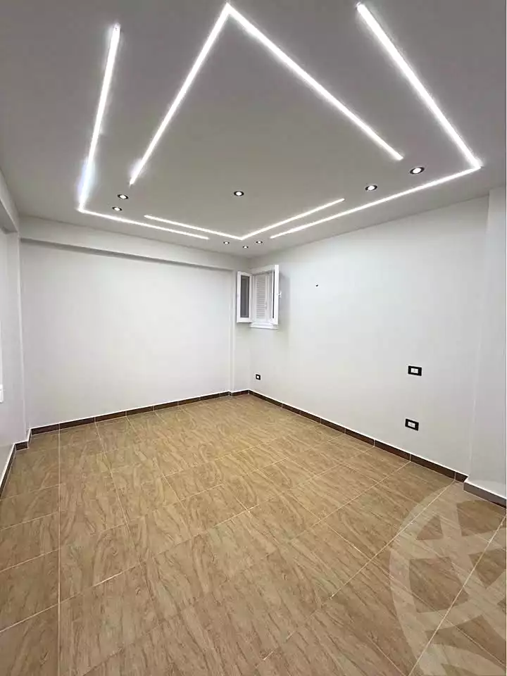 https://aqarmap.com.eg/ar/listing/7004773-for-sale-alexandria-el-asafra-l-sfr-bhry