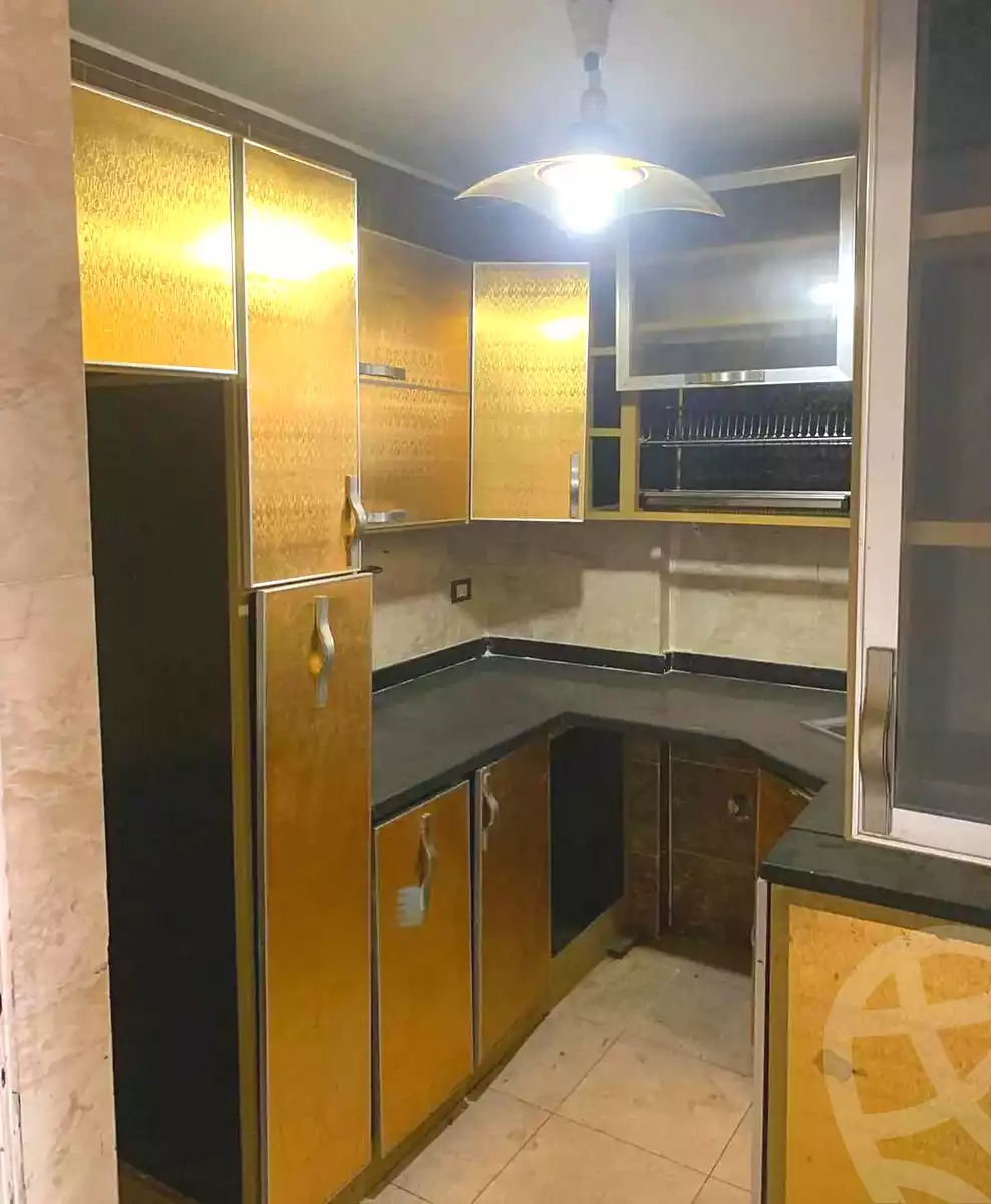https://aqarmap.com.eg/ar/listing/7004795-for-sale-alexandria-sydy-bshr-sydy-bshr-bhry-gamal-abd-el-nasir-st