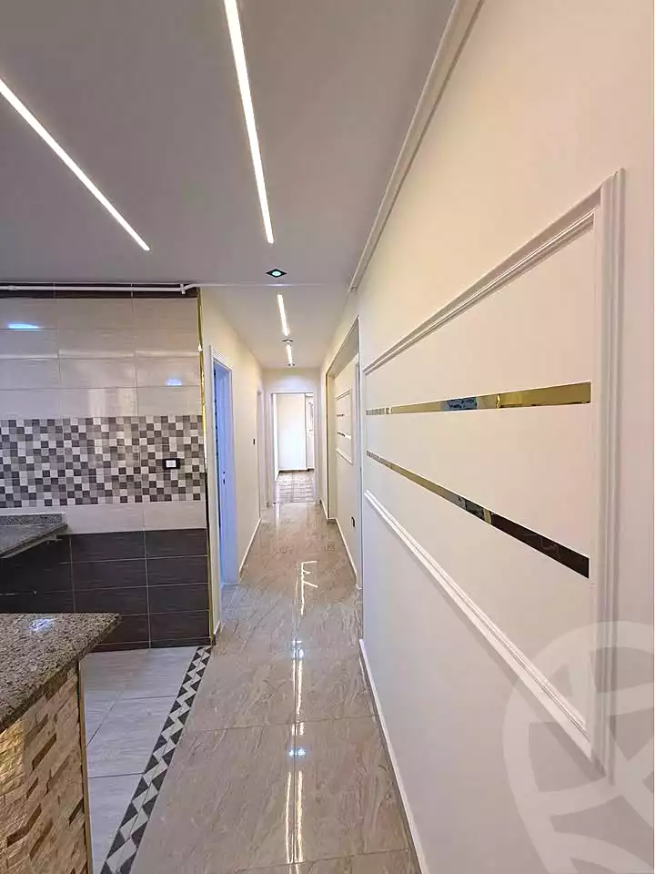 https://aqarmap.com.eg/ar/listing/7004819-for-sale-alexandria-sydy-bshr-sydy-bshr-bhry-khalil-hamada-st
