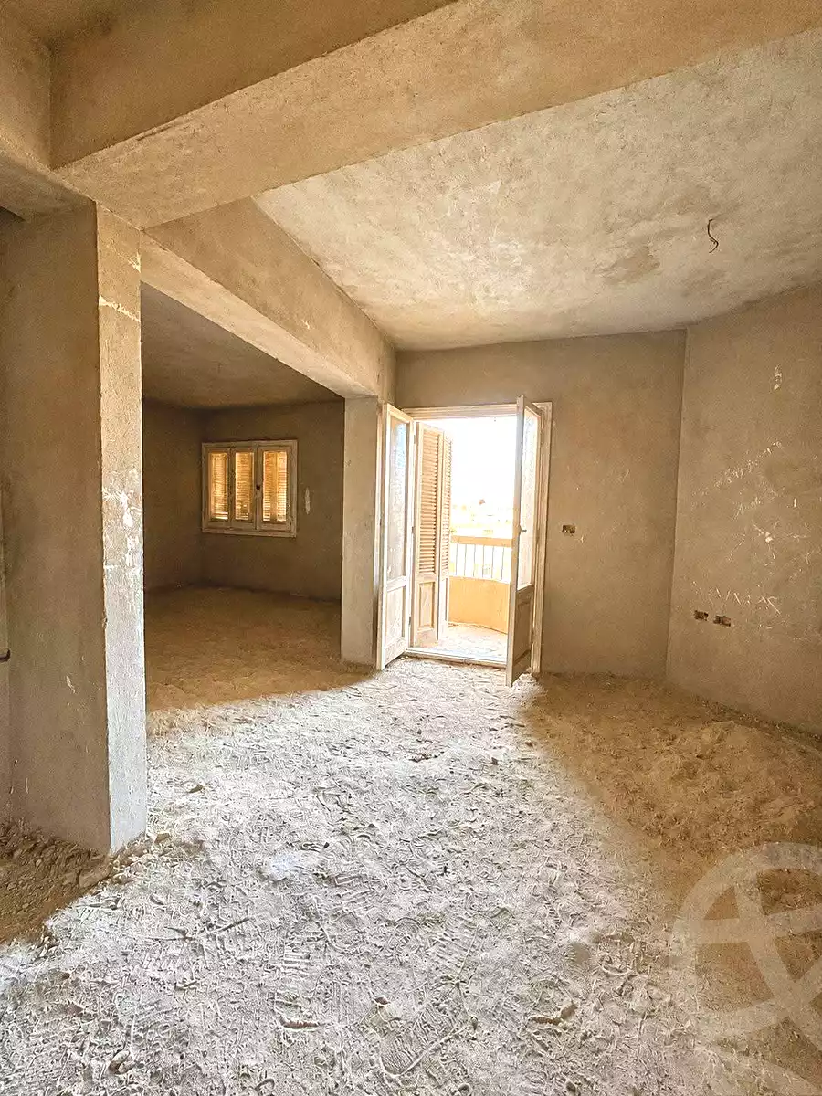 https://aqarmap.com.eg/ar/listing/7004864-for-sale-cairo-15th-of-may-mjwr-12