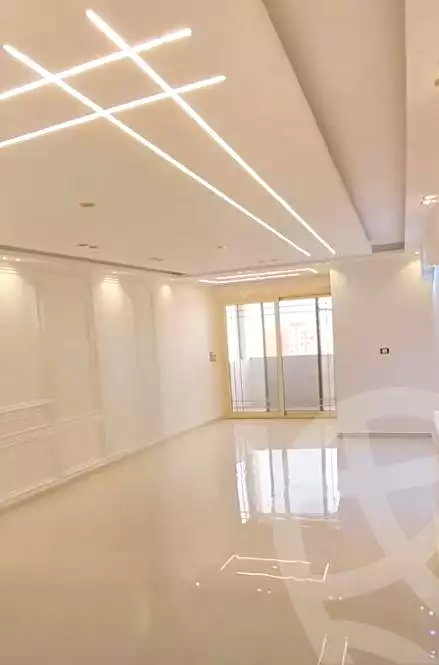 https://aqarmap.com.eg/ar/listing/7005011-for-sale-alexandria-moharram-bey-el-rasafa-st