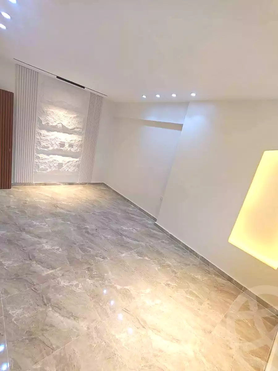 https://aqarmap.com.eg/ar/listing/7005048-for-sale-alexandria-al-agamy-el-hanouvel