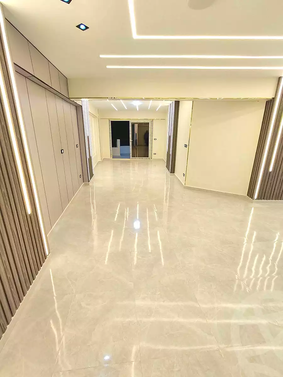 https://aqarmap.com.eg/ar/listing/7005058-for-sale-alexandria-sydy-bshr-sydy-bshr-bhry-shr-mhmwd-l-yswy