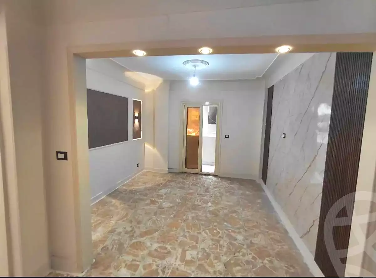 https://aqarmap.com.eg/en/listing/7005061-for-sale-alexandria-sydy-bshr-sydy-bshr-bhry-shr-khld-bn-lwlyd