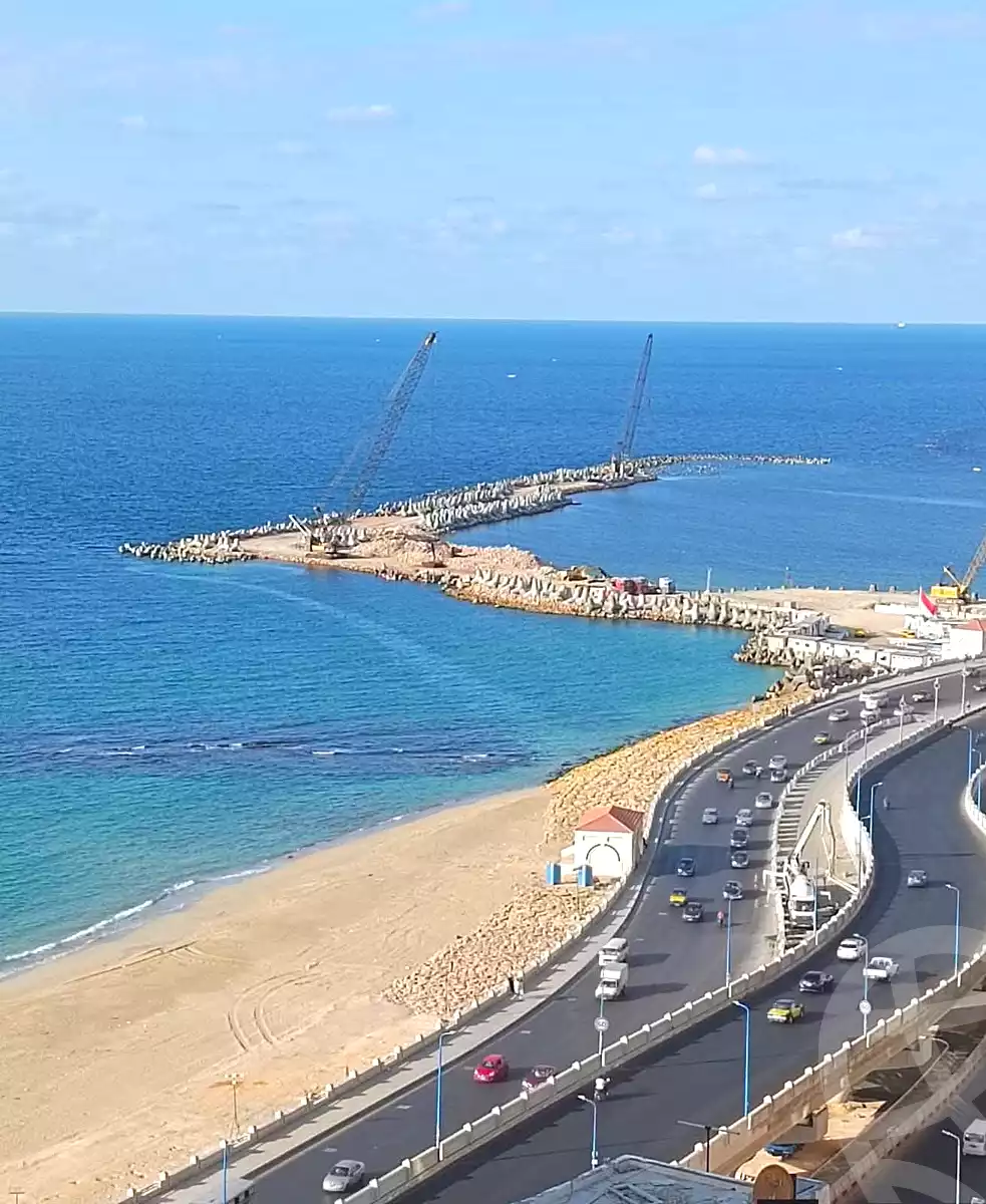 https://aqarmap.com.eg/ar/listing/7005078-for-sale-alexandria-sydy-bshr-sydy-bshr-bhry-shr-mhmd-njyb