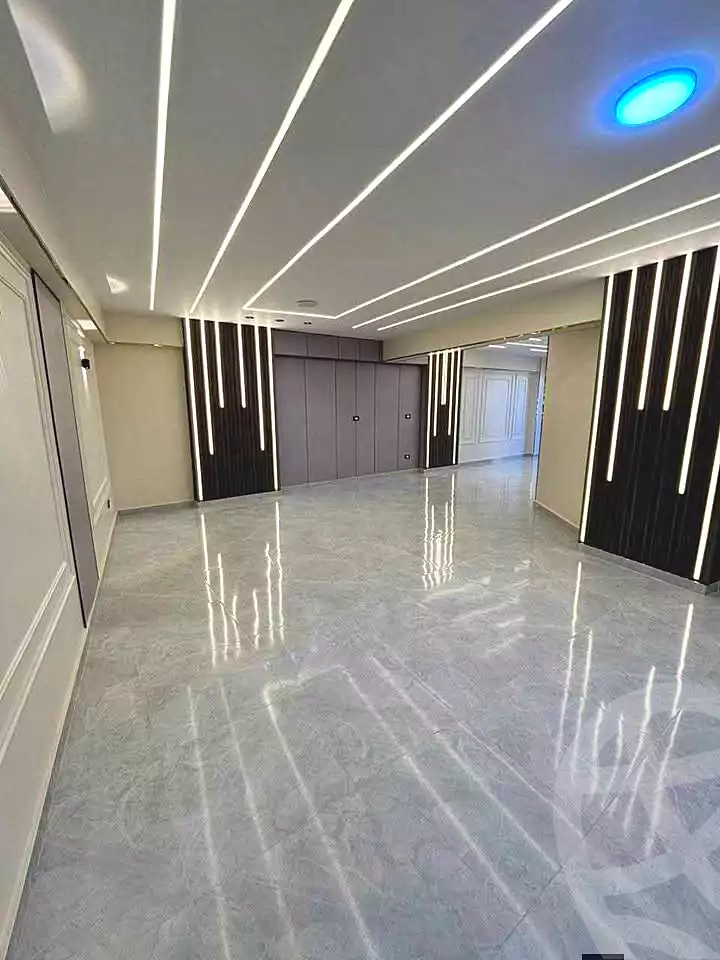 https://aqarmap.com.eg/ar/listing/7005160-for-sale-alexandria-sydy-bshr-sydy-bshr-bhry-shr-mhmwd-l-yswy