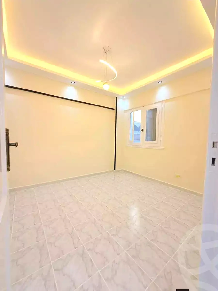 https://aqarmap.com.eg/ar/listing/7005365-for-sale-alexandria-al-agamy-shataa-el-nakheel