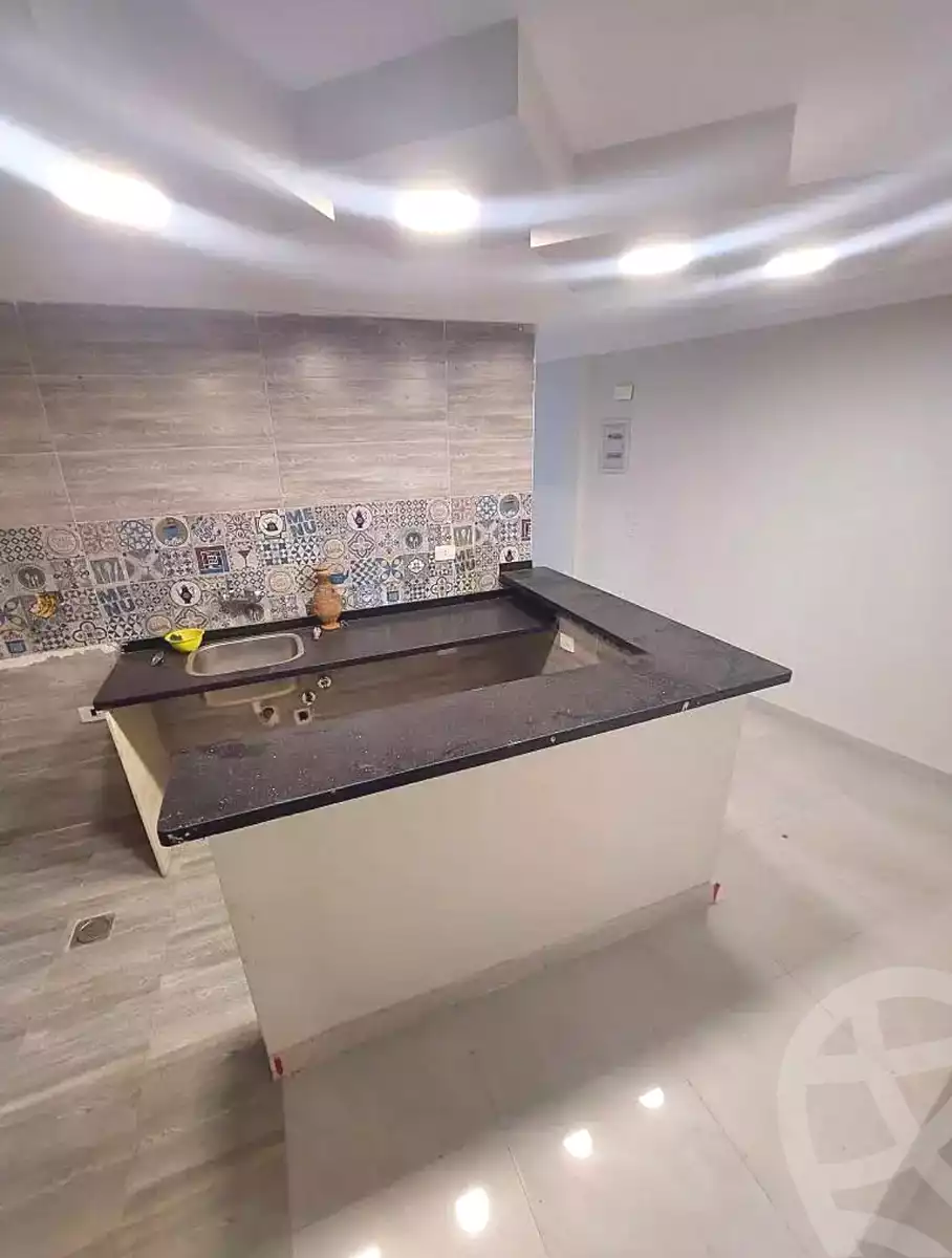 https://aqarmap.com.eg/en/listing/7005383-for-rent-alexandria-sydy-bshr