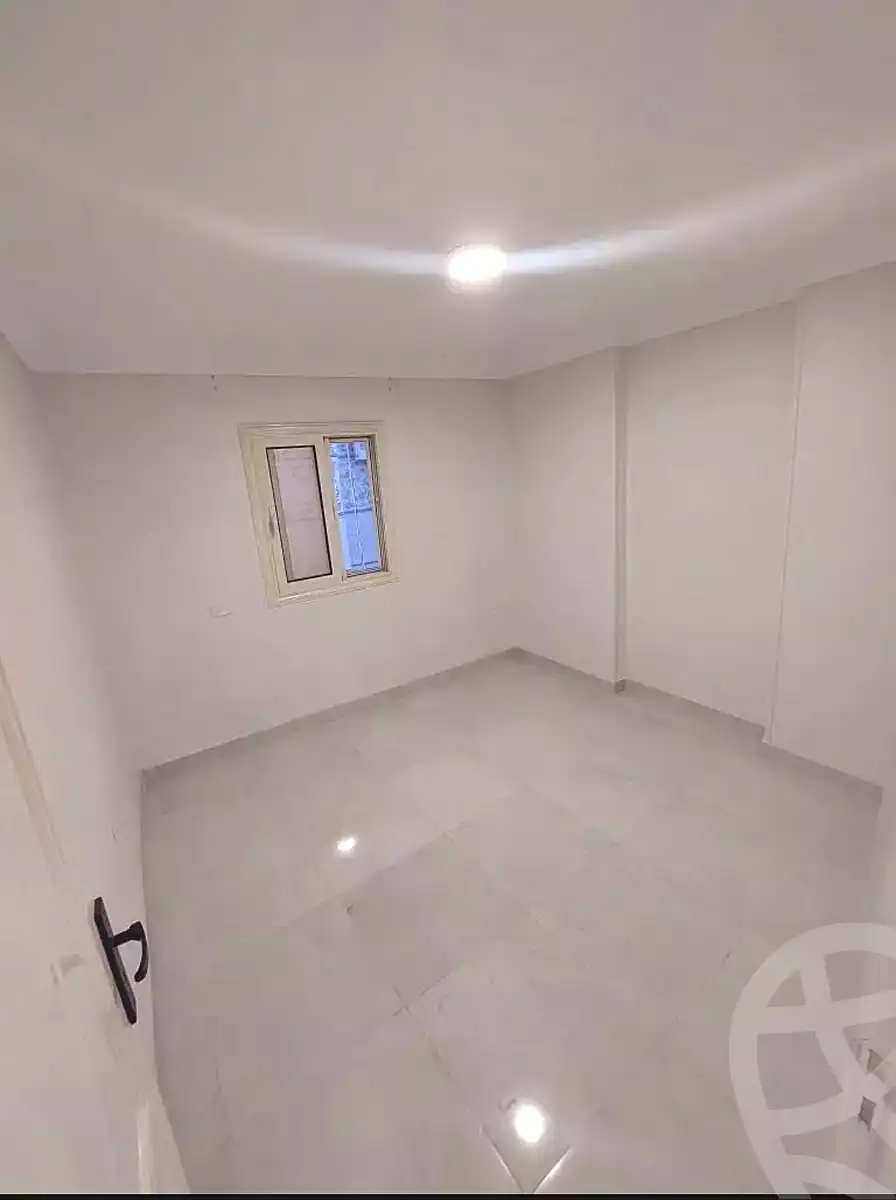 https://aqarmap.com.eg/en/listing/7005383-for-rent-alexandria-sydy-bshr