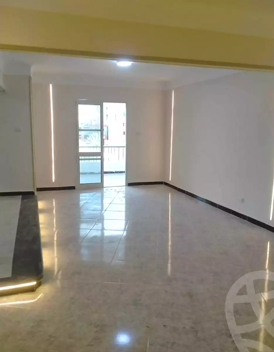 https://aqarmap.com.eg/en/listing/7005412-for-sale-alexandria-al-agamy-el-hanouvel-al-haded-we-al-soulb-st