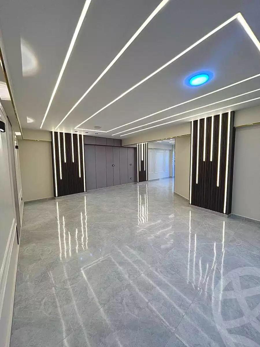 https://aqarmap.com.eg/ar/listing/7005679-for-sale-alexandria-miami-mahmoud-el-isawy-st