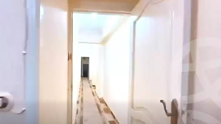 https://aqarmap.com.eg/en/listing/7005701-for-sale-alexandria-sydy-bshr-sydy-bshr-bhry-street-16