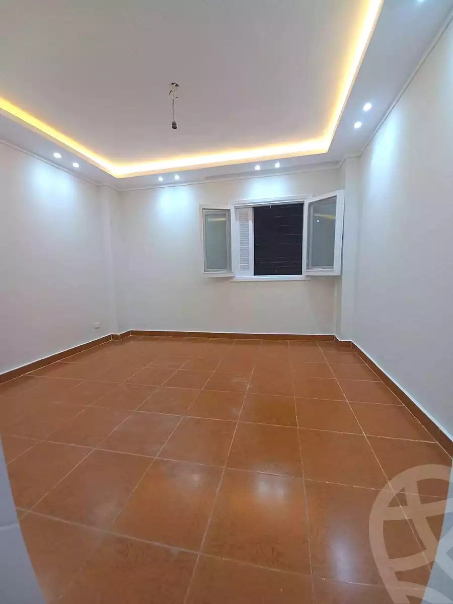 https://aqarmap.com.eg/en/listing/7005718-for-sale-alexandria-miami-45-street