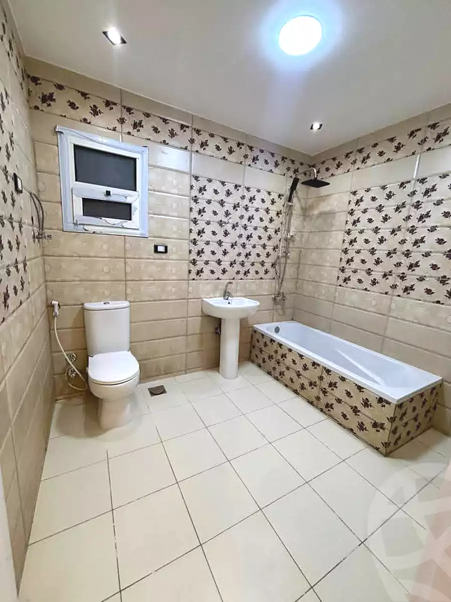 https://aqarmap.com.eg/ar/listing/7005765-for-sale-alexandria-sydy-bshr-sydy-bshr-bhry-khalil-hamada-st