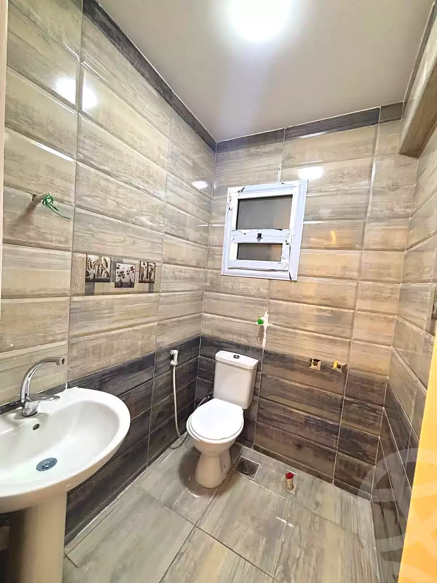 https://aqarmap.com.eg/ar/listing/7005765-for-sale-alexandria-sydy-bshr-sydy-bshr-bhry-khalil-hamada-st