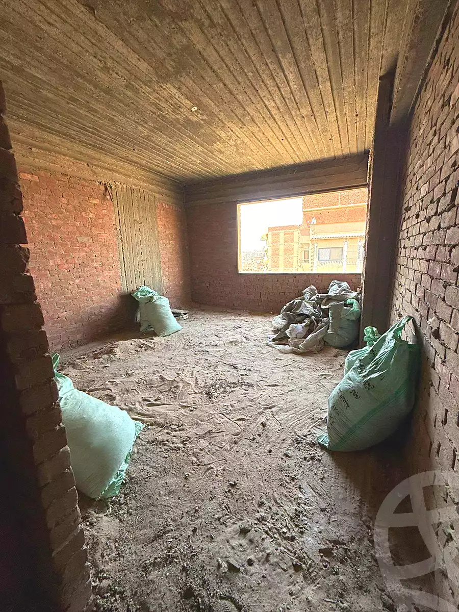 https://aqarmap.com.eg/en/listing/7005782-for-sale-cairo-helwan-mnshy-yn-hlwn-rael-st