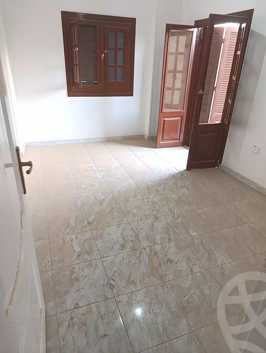 https://aqarmap.com.eg/en/listing/7005801-for-sale-cairo-6th-of-october-el-ahyaa-neighborhood-5th-street-24