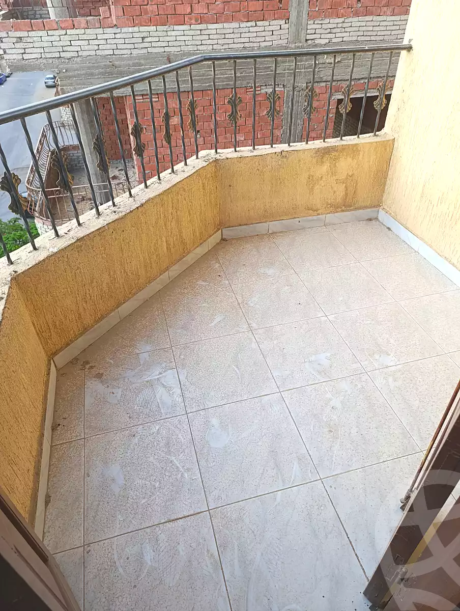 https://aqarmap.com.eg/en/listing/7005801-for-sale-cairo-6th-of-october-el-ahyaa-neighborhood-5th-street-24