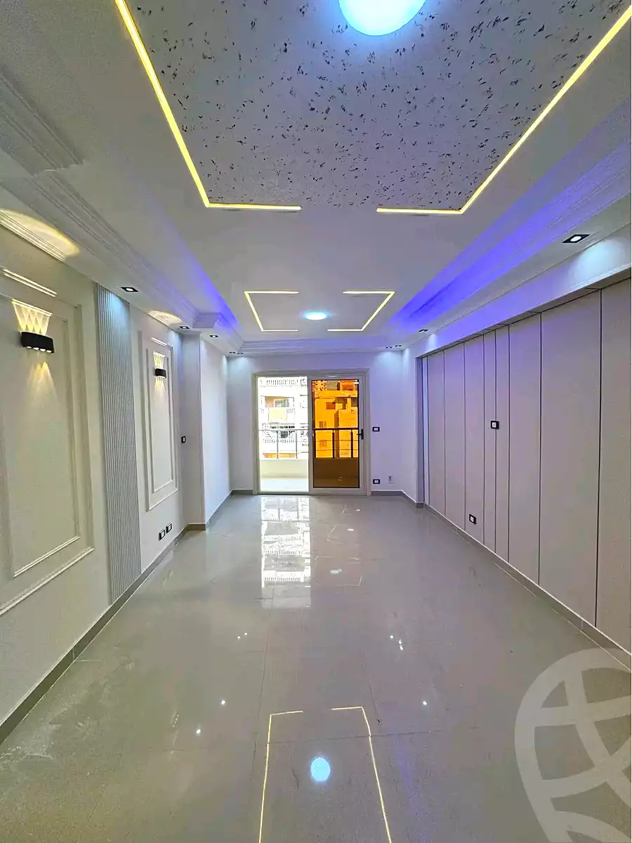 https://aqarmap.com.eg/ar/listing/7006006-for-sale-alexandria-sydy-bshr-sydy-bshr-bhry-shr-mhmwd-l-yswy