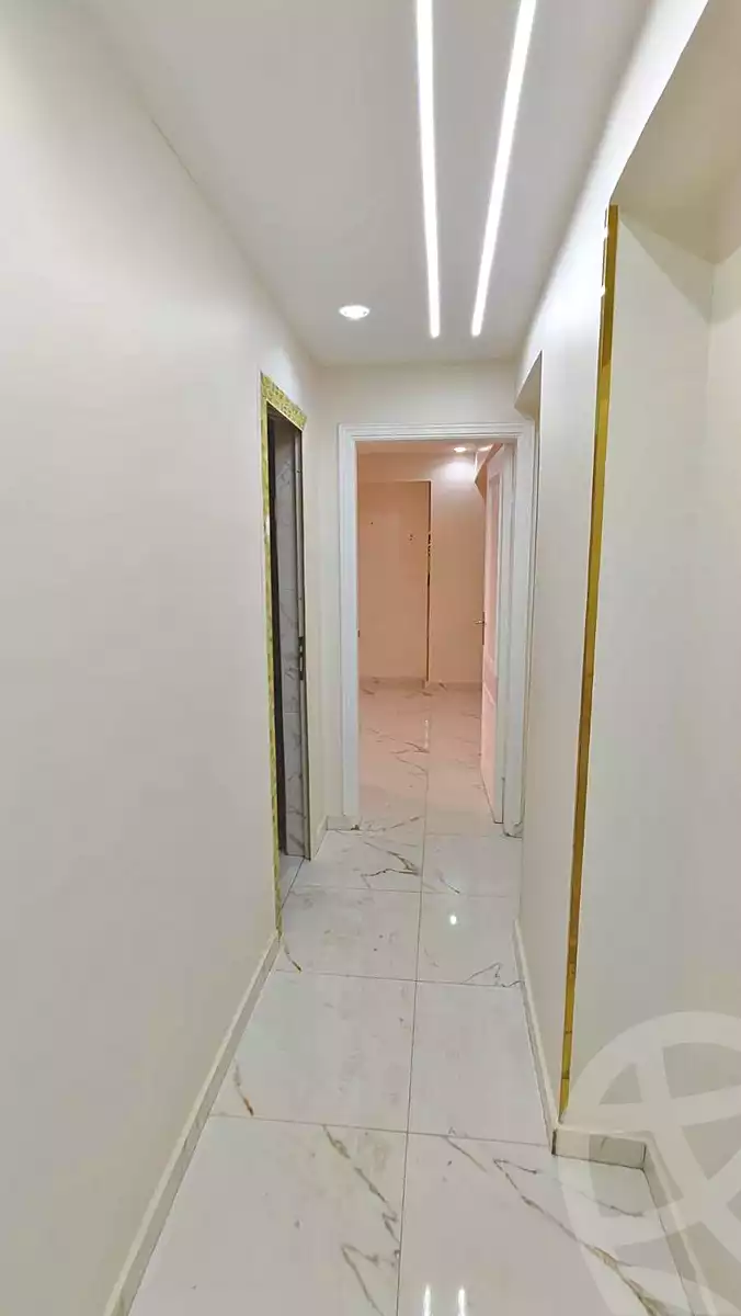 https://aqarmap.com.eg/ar/listing/7006013-for-rent-cairo-helwan-mostafa-fahmy-st