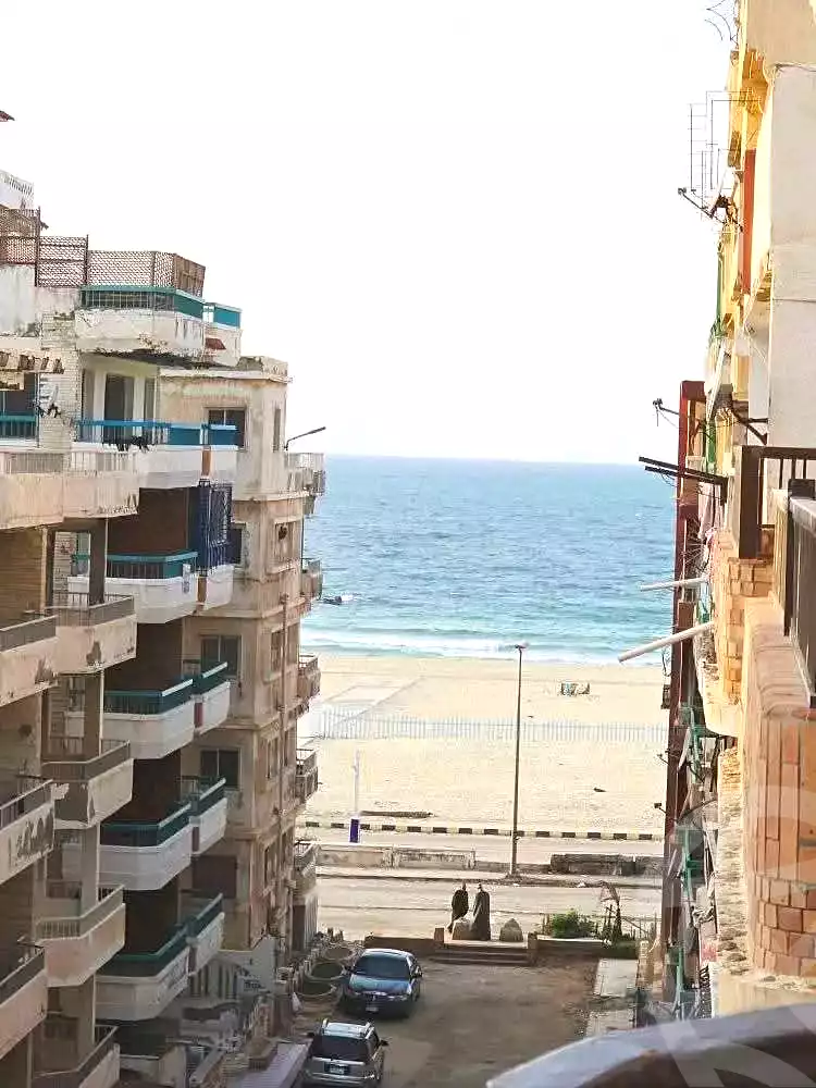 https://aqarmap.com.eg/ar/listing/7006064-for-sale-alexandria-al-agamy-shataa-el-nakheel
