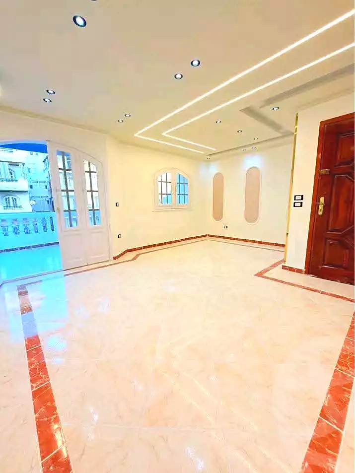 https://aqarmap.com.eg/ar/listing/7006252-for-sale-alexandria-al-agamy-shataa-el-nakheel