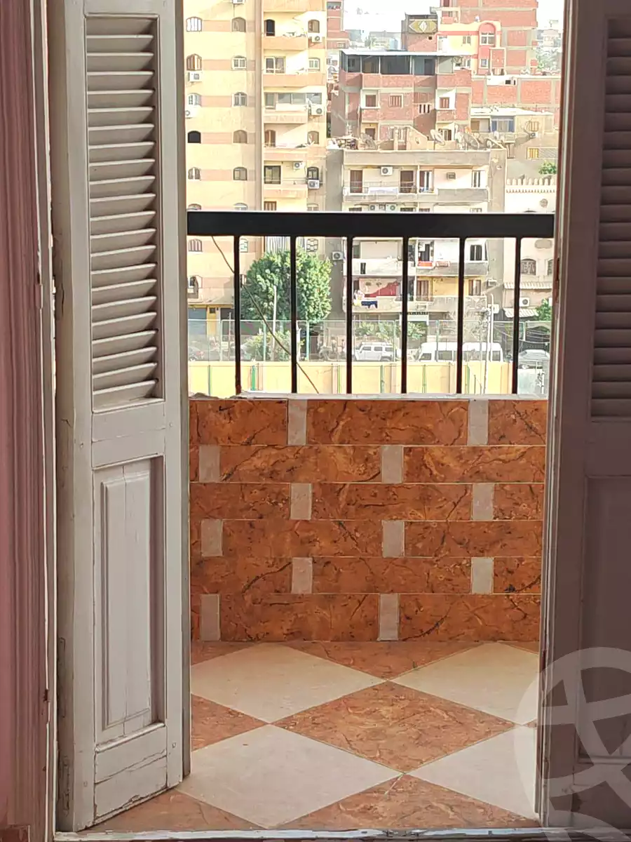 https://aqarmap.com.eg/en/listing/7006345-for-sale-cairo-helwan-helwan-el-sharkeya-khesro-basha-st