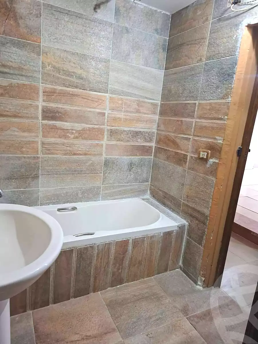 https://aqarmap.com.eg/en/listing/7006412-for-sale-cairo-helwan