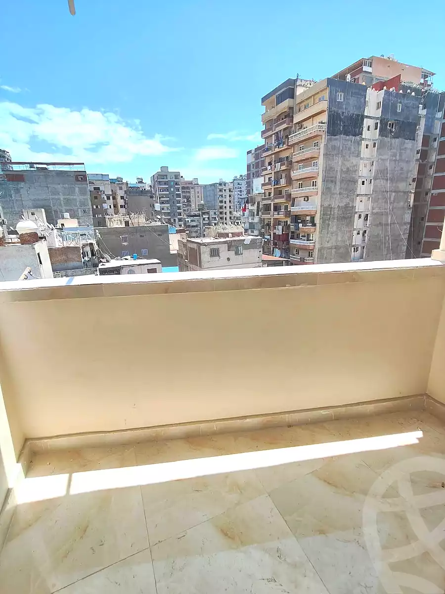 https://aqarmap.com.eg/ar/listing/7006494-for-sale-alexandria-sydy-bshr-sydy-bshr-bhry-mohammed-youssef-ghaly-st