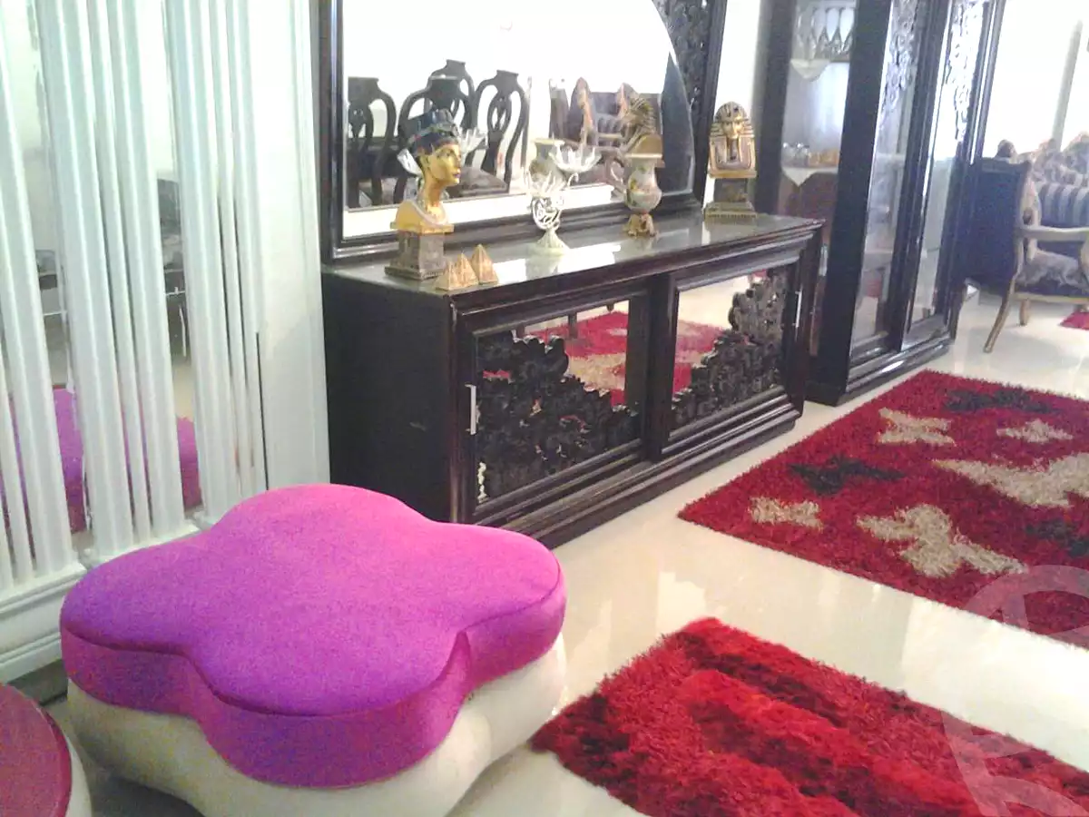 https://aqarmap.com.eg/en/listing/7006511-for-rent-alexandria-kafr-abdo-hussein-basha-st