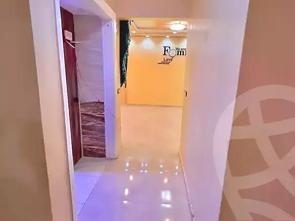 https://aqarmap.com.eg/en/listing/7006562-for-sale-cairo-al-oubour-l-bwr-ljdyd-hy-lmjd