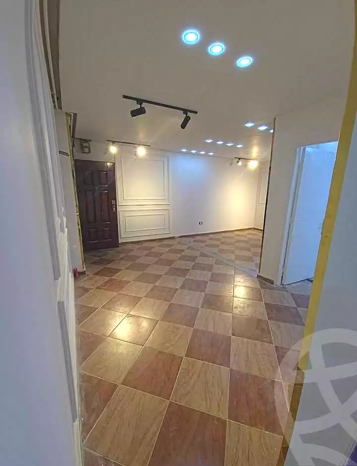 https://aqarmap.com.eg/ar/listing/7006764-for-sale-alexandria-al-agamy-el-hanouvel-al-haded-we-al-soulb-st