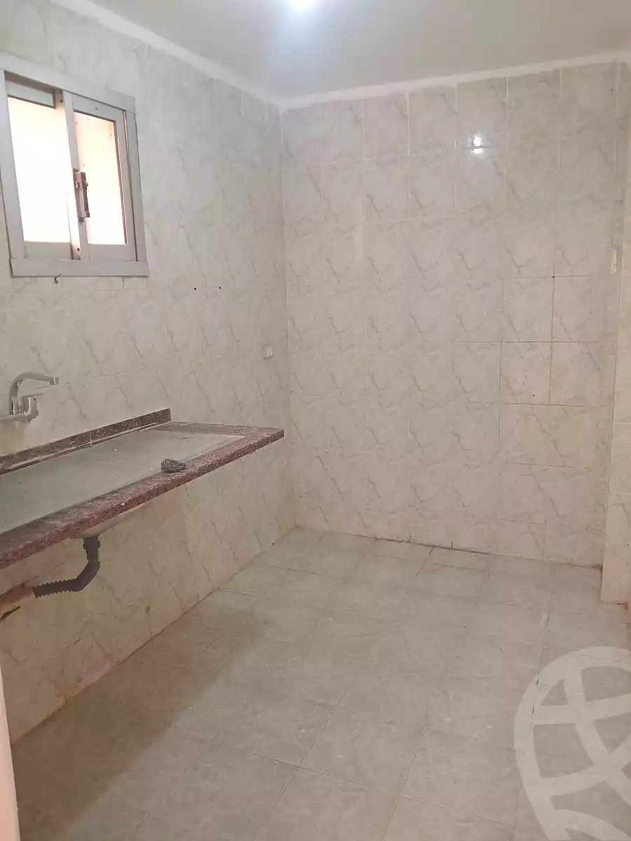 https://aqarmap.com.eg/ar/listing/7006953-for-sale-alexandria-al-agamy-el-hanouvel