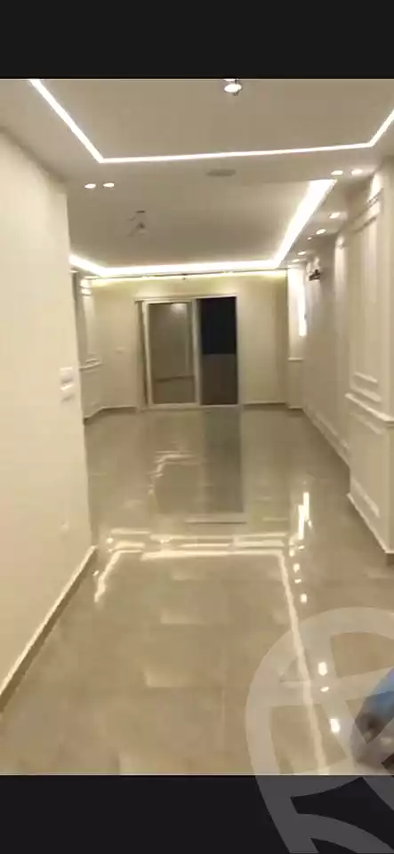 https://aqarmap.com.eg/ar/listing/7006996-for-sale-alexandria-lsywf-city-light-compound