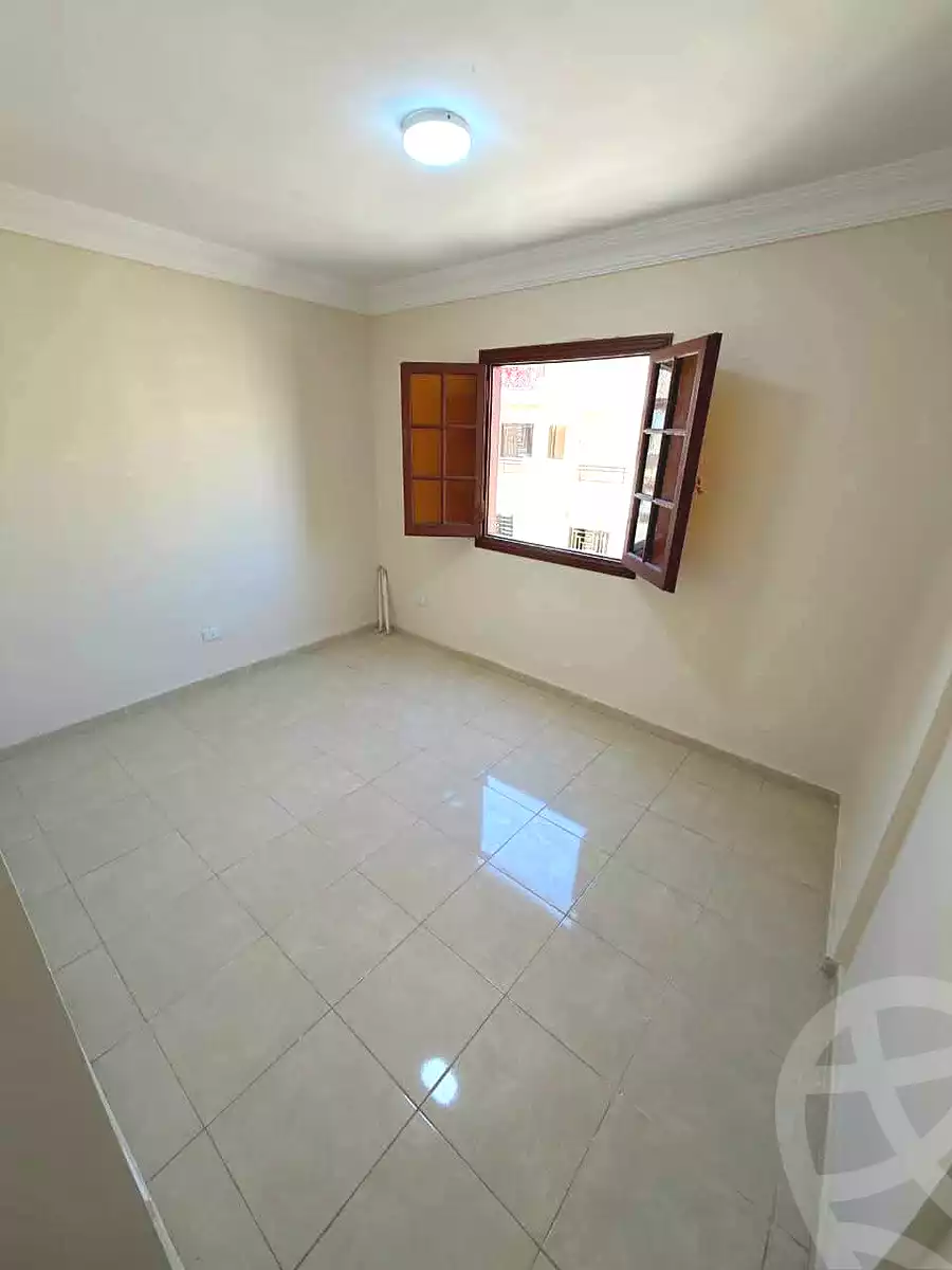 https://aqarmap.com.eg/ar/listing/7007039-for-sale-alexandria-el-asafra-l-sfr-bhry