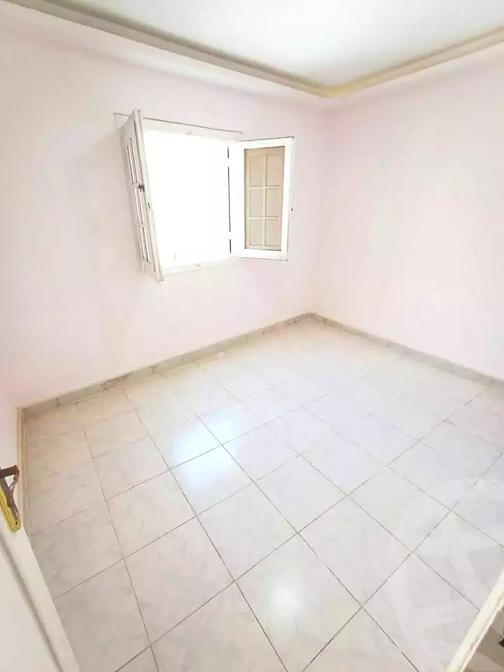 https://aqarmap.com.eg/en/listing/7007066-for-sale-alexandria-al-agamy-shataa-el-nakheel-street-27