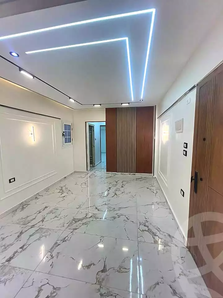 https://aqarmap.com.eg/ar/listing/7007408-for-sale-alexandria-al-agamy-lbytsh-sabrin-st