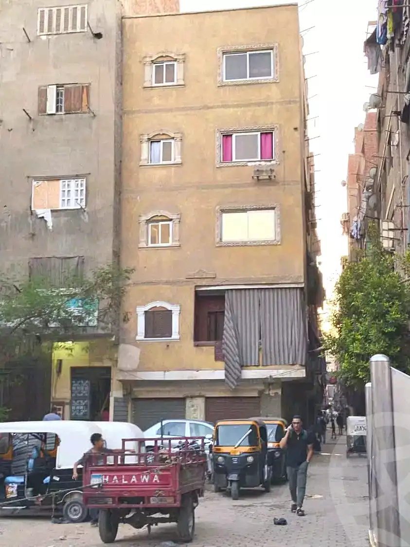https://aqarmap.com.eg/ar/listing/7007403-for-sale-qalyubia-shubra-el-khaima-shubra-el-khaima-city-ahmed-oraby-st