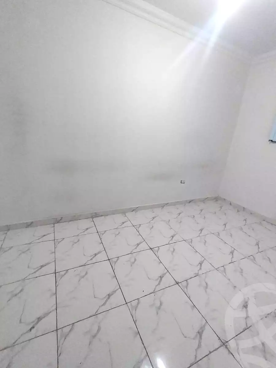 https://aqarmap.com.eg/ar/listing/7007420-for-sale-alexandria-el-asafra-shr-45