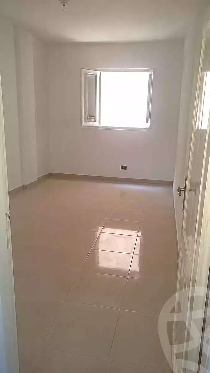 https://aqarmap.com.eg/ar/listing/7007405-for-sale-cairo-helwan-el-ezba-el-qebliah-ragheb-st