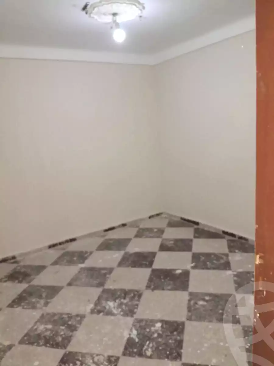 https://aqarmap.com.eg/ar/listing/7007461-for-sale-alexandria-al-agamy-el-hanouvel-el-salam-st