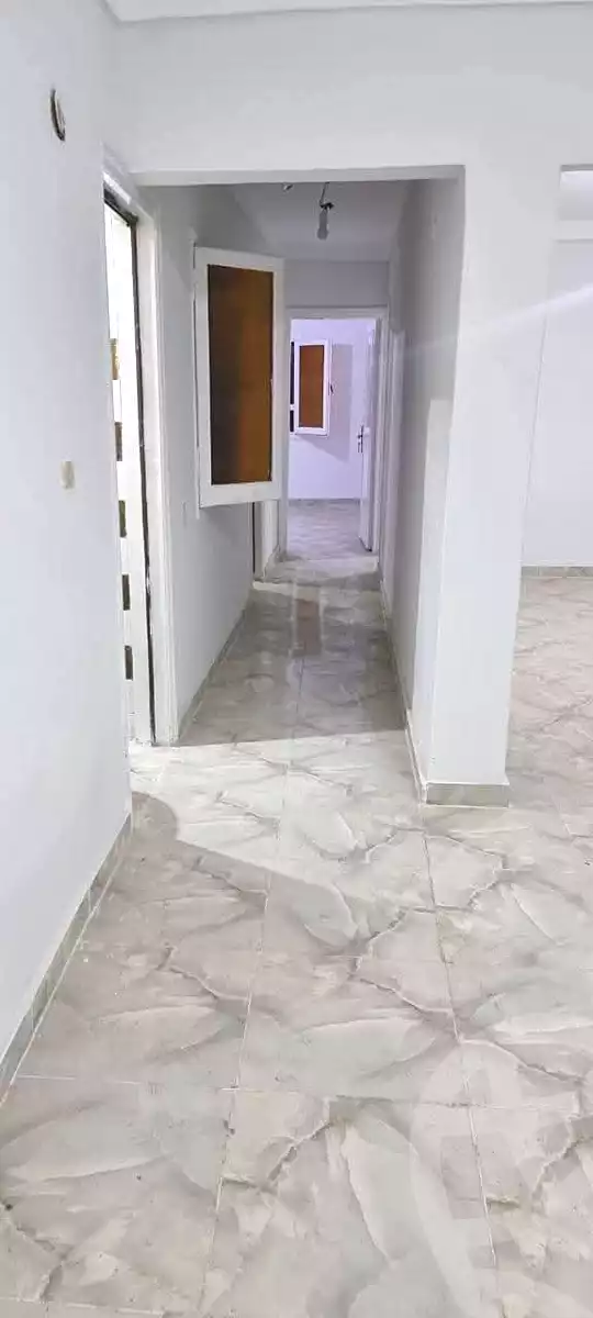 https://aqarmap.com.eg/ar/listing/7007470-for-sale-alexandria-sydy-bshr-sydy-bshr-bhry-shr-mhmwd-l-yswy