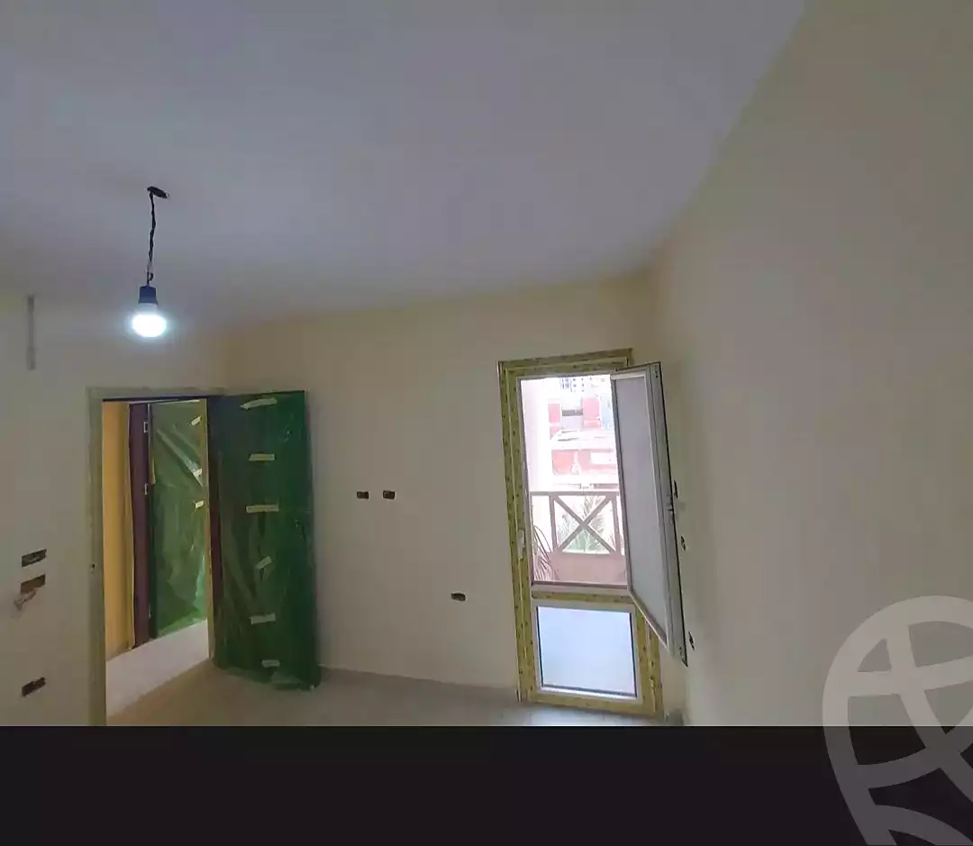 https://aqarmap.com.eg/ar/listing/7007525-for-sale-alexandria-al-agamy-lbytsh-bianchiii