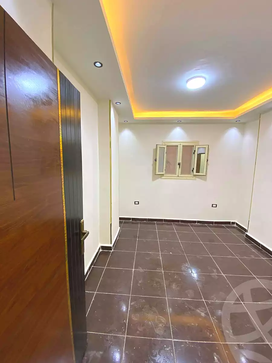 https://aqarmap.com.eg/ar/listing/7007609-for-sale-alexandria-al-agamy-lbytsh-el-salam-st