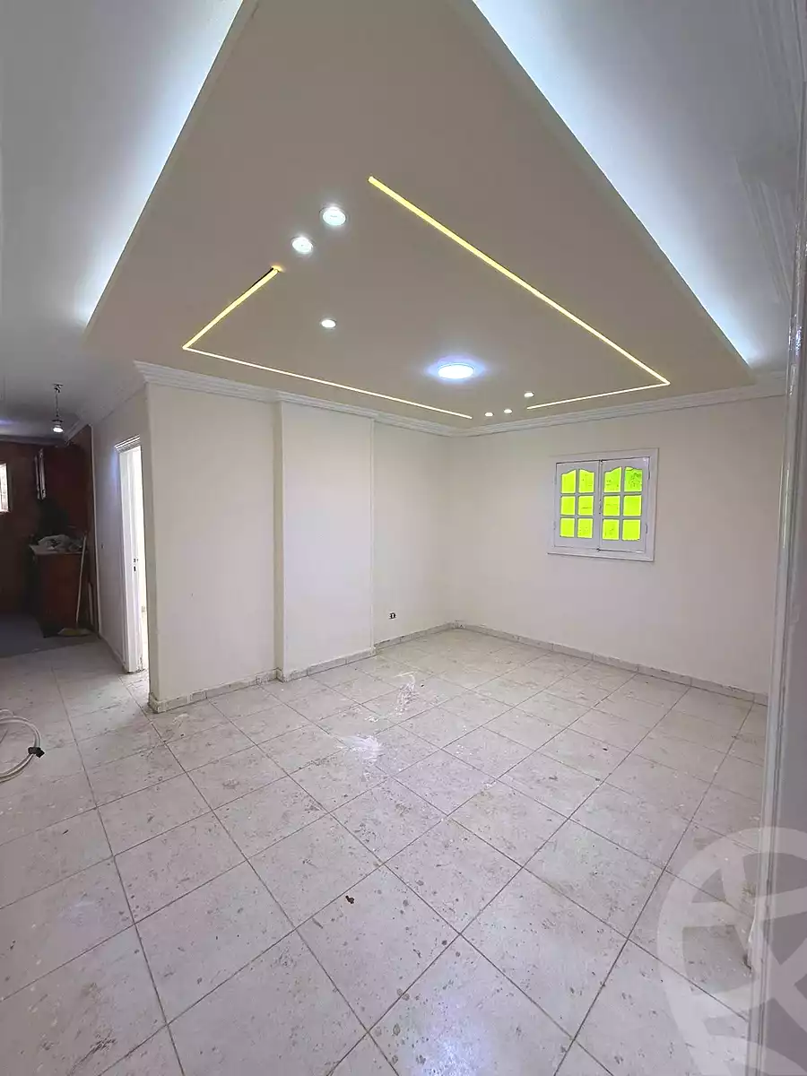 https://aqarmap.com.eg/ar/listing/7007718-for-sale-alexandria-miami-street-57