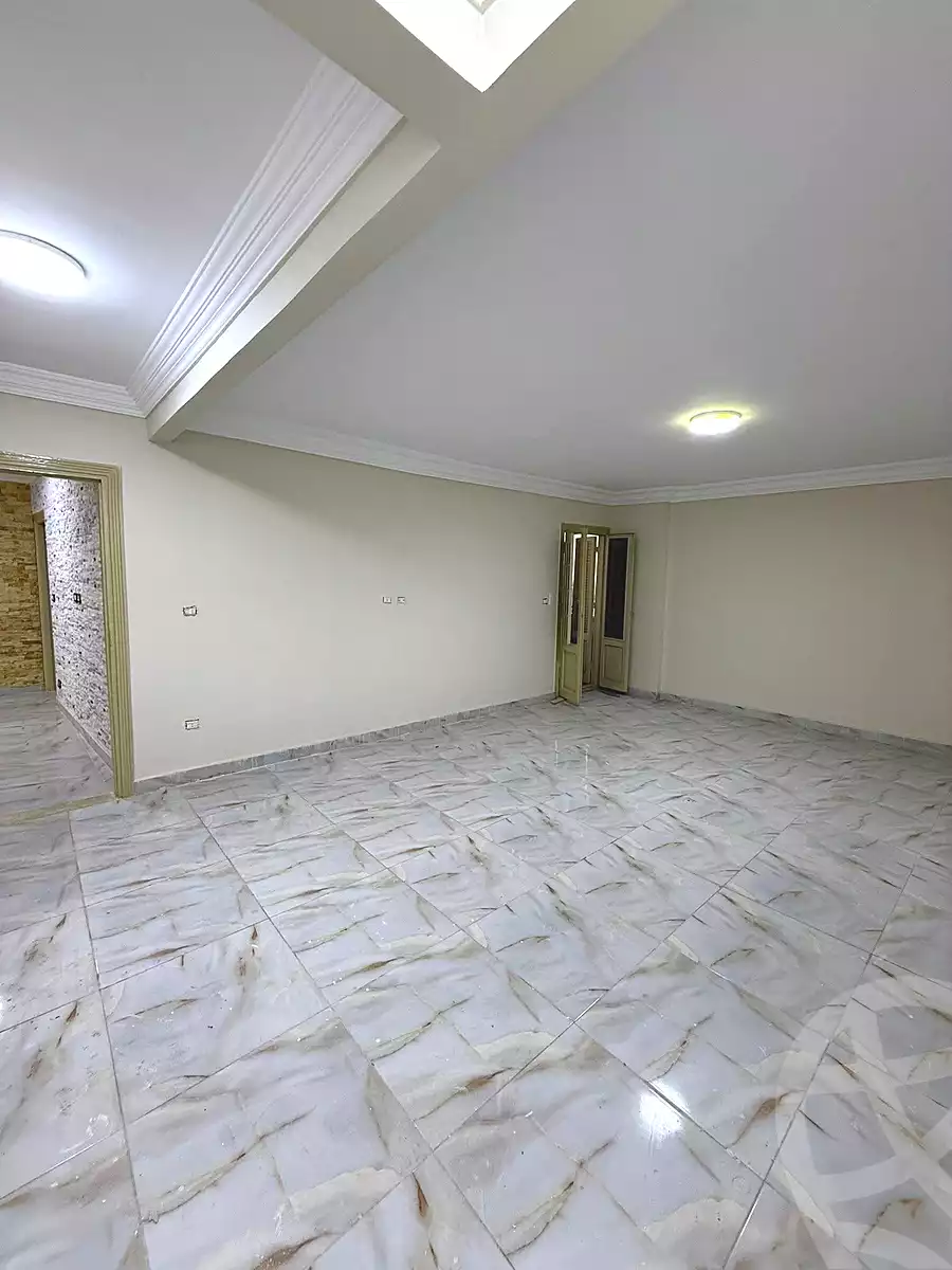 https://aqarmap.com.eg/ar/listing/7007849-for-sale-alexandria-el-montazah