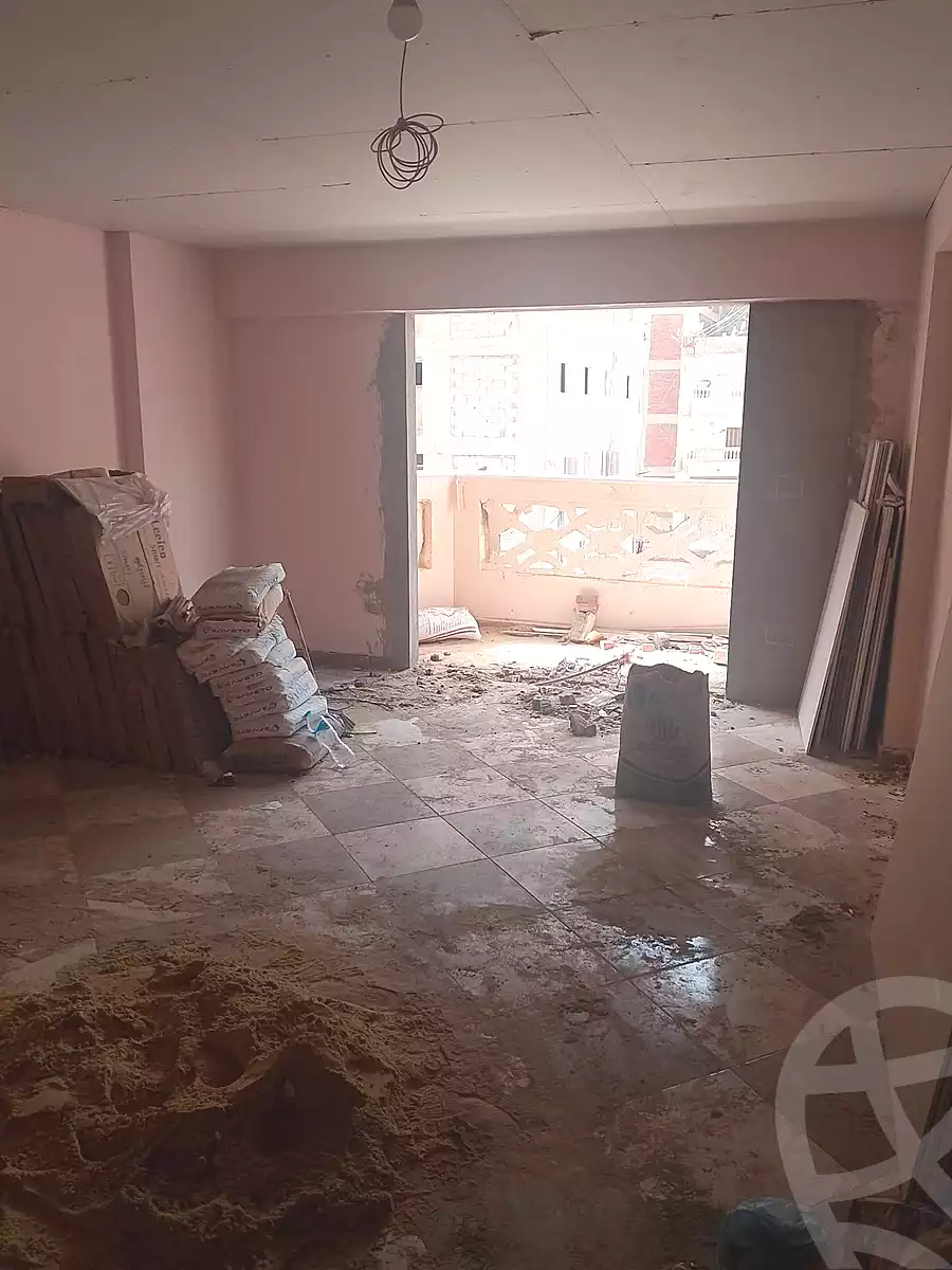 https://aqarmap.com.eg/ar/listing/7007898-for-sale-alexandria-sydy-bshr-sydy-bshr-bhry-shr-mhmd-njyb